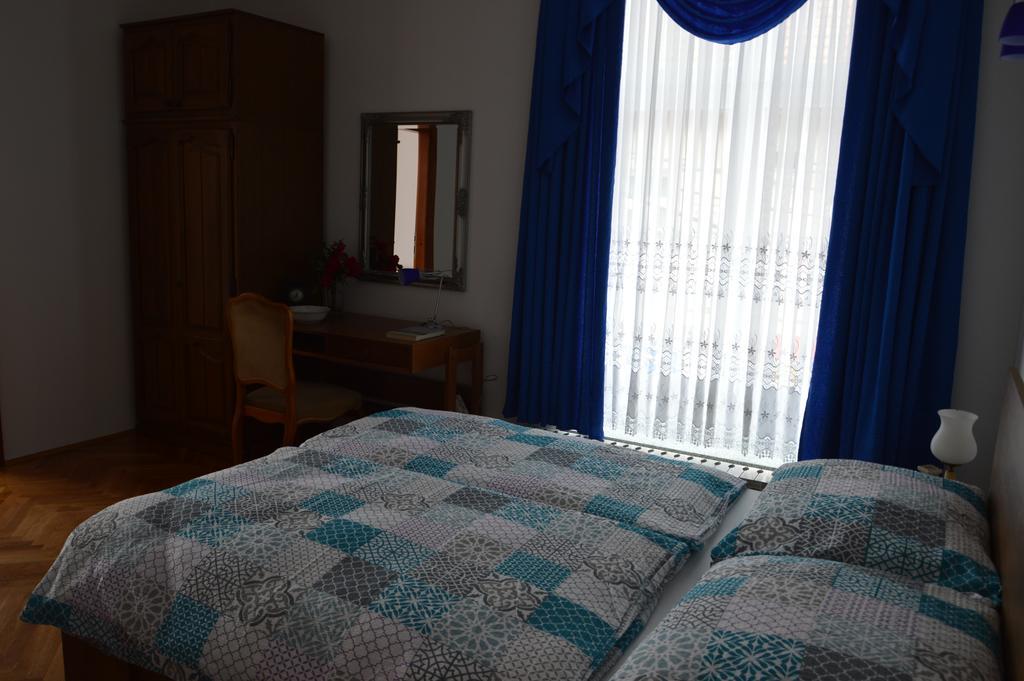 Apartment Sarah Bihac Exterior photo
